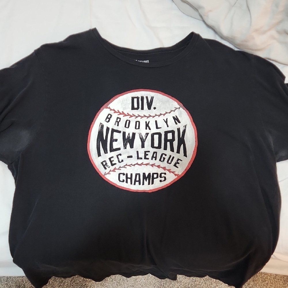 Black Brooklyn New York Graphic T-Shirt